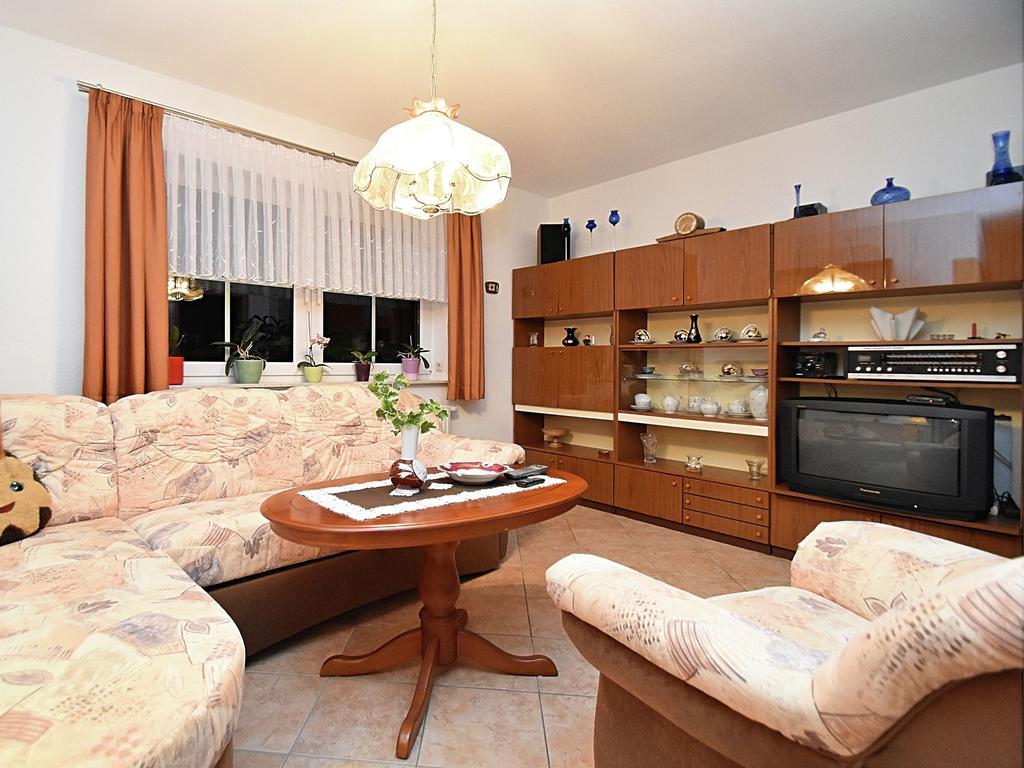 Apartment With Views Of The Ore Mountains Oelsnitz  Exteriér fotografie